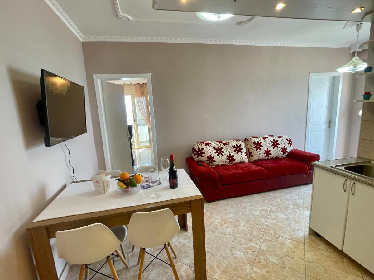 Sea View Apartment Влёра Экстерьер фото